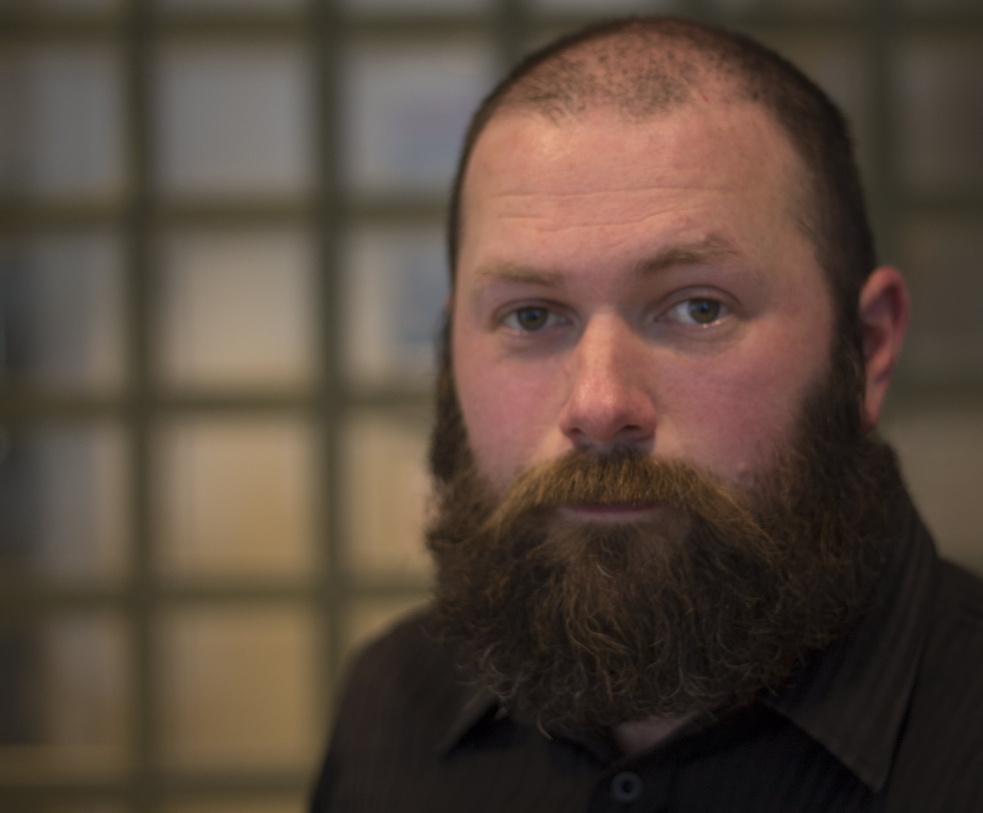 close dark base close dark base