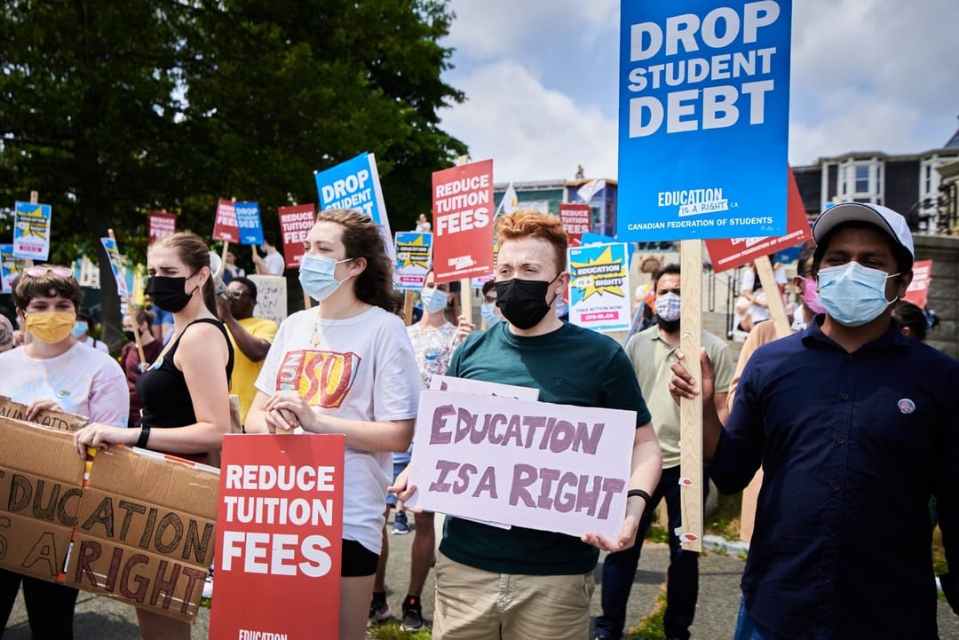 6228d0055c76db6d75d0c429 home header students protesting p 1080 1 Photo Credit: CSF-NL